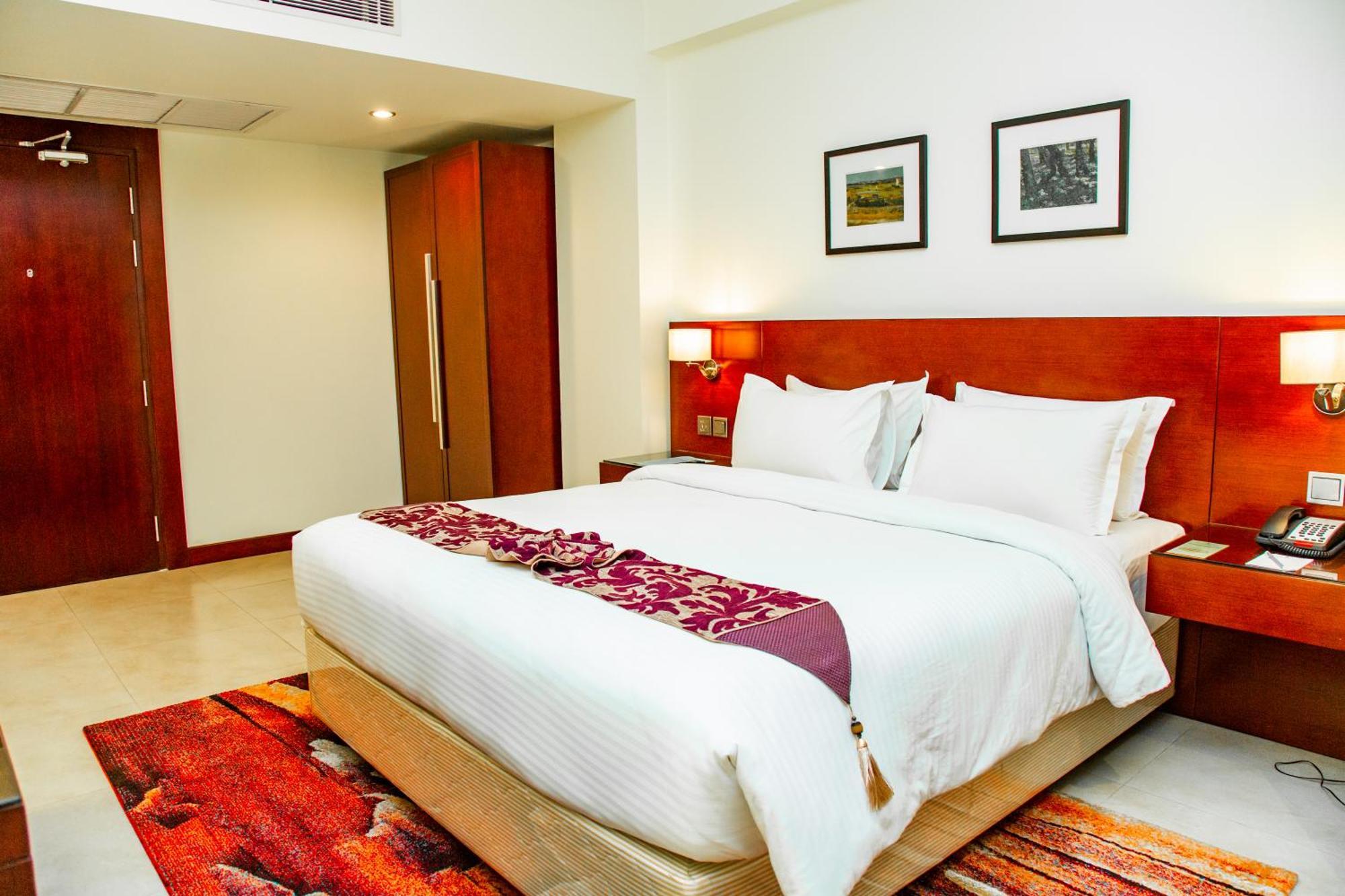 Hotel Grand Park Barishal Екстериор снимка