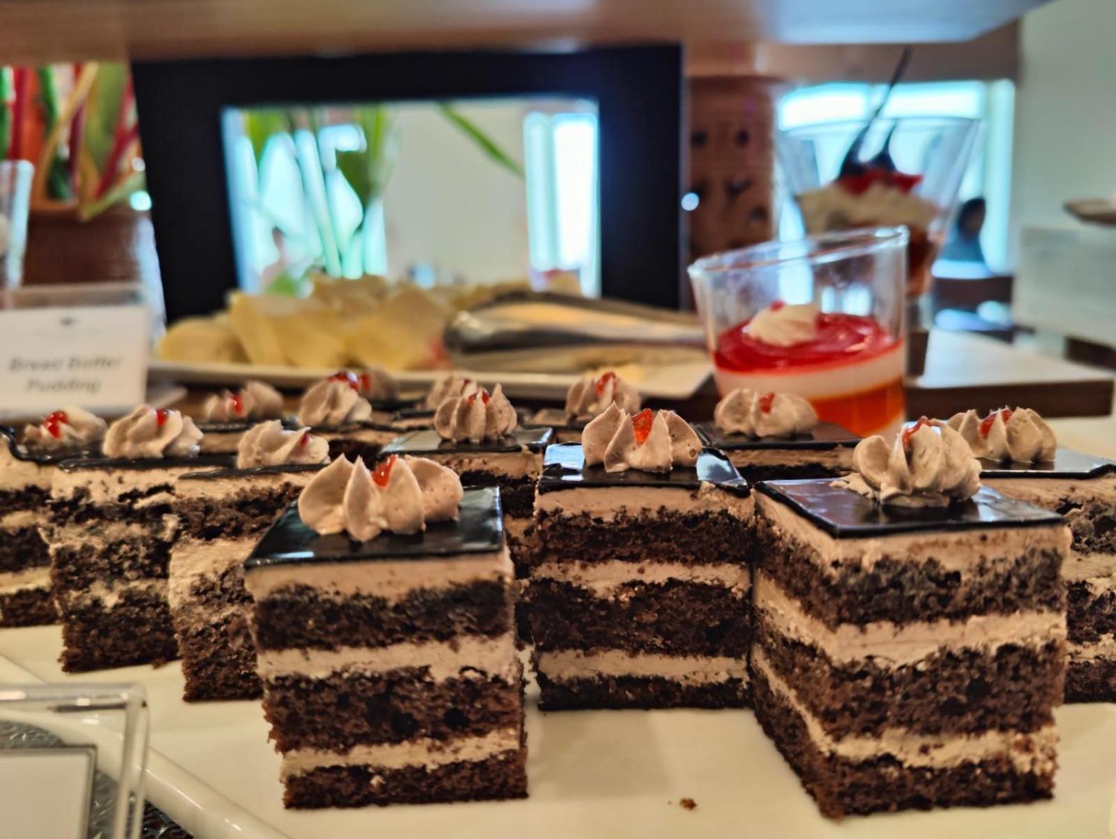 Hotel Grand Park Barishal Екстериор снимка
