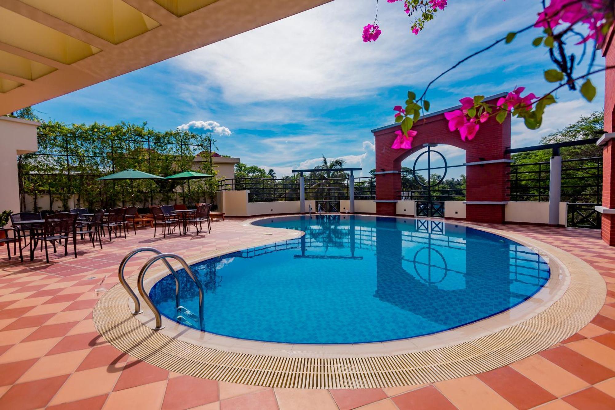 Hotel Grand Park Barishal Екстериор снимка