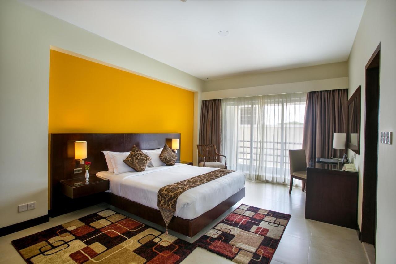 Hotel Grand Park Barishal Екстериор снимка