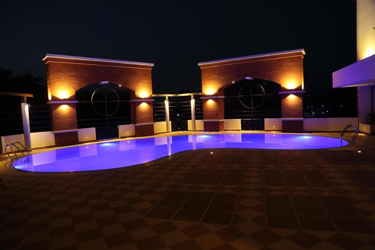 Hotel Grand Park Barishal Екстериор снимка
