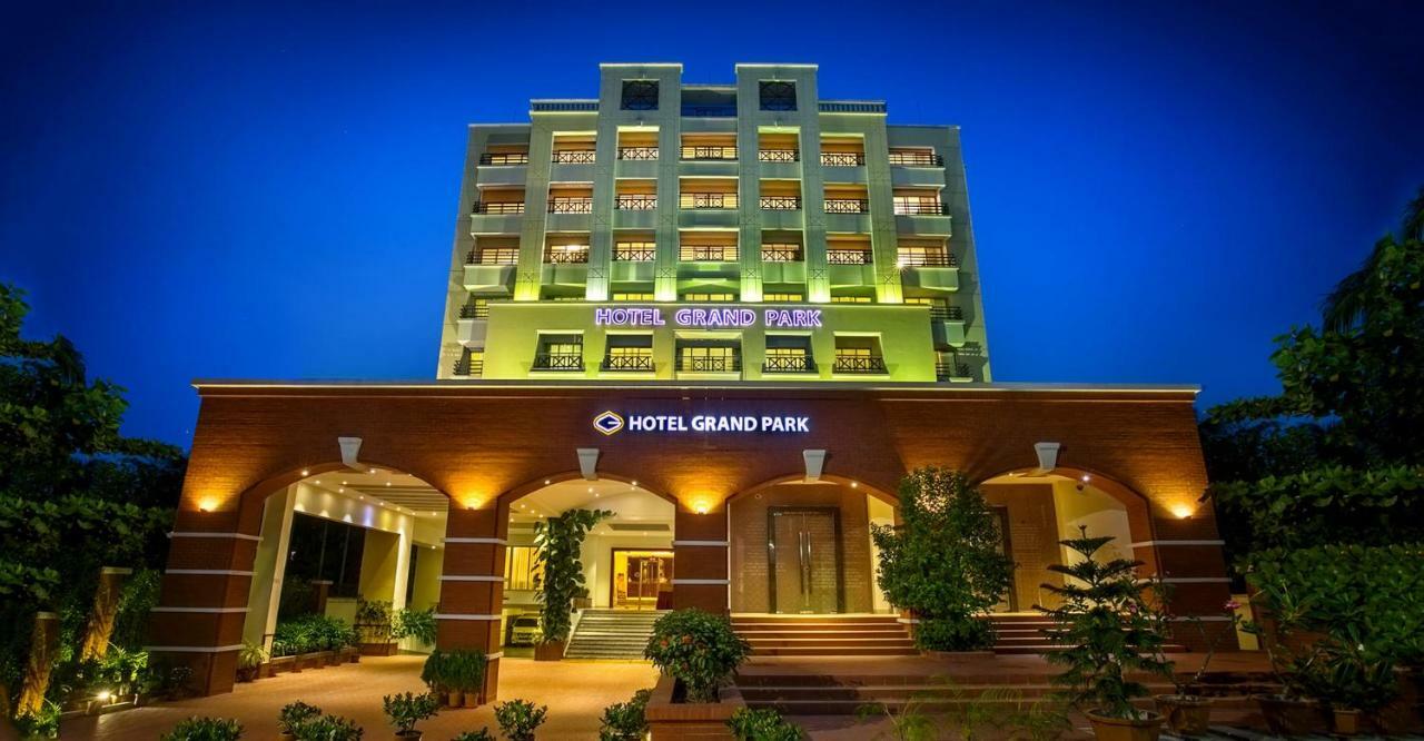 Hotel Grand Park Barishal Екстериор снимка